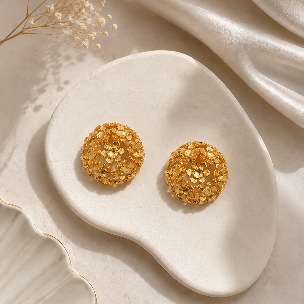 Gold Sitara Earrings
