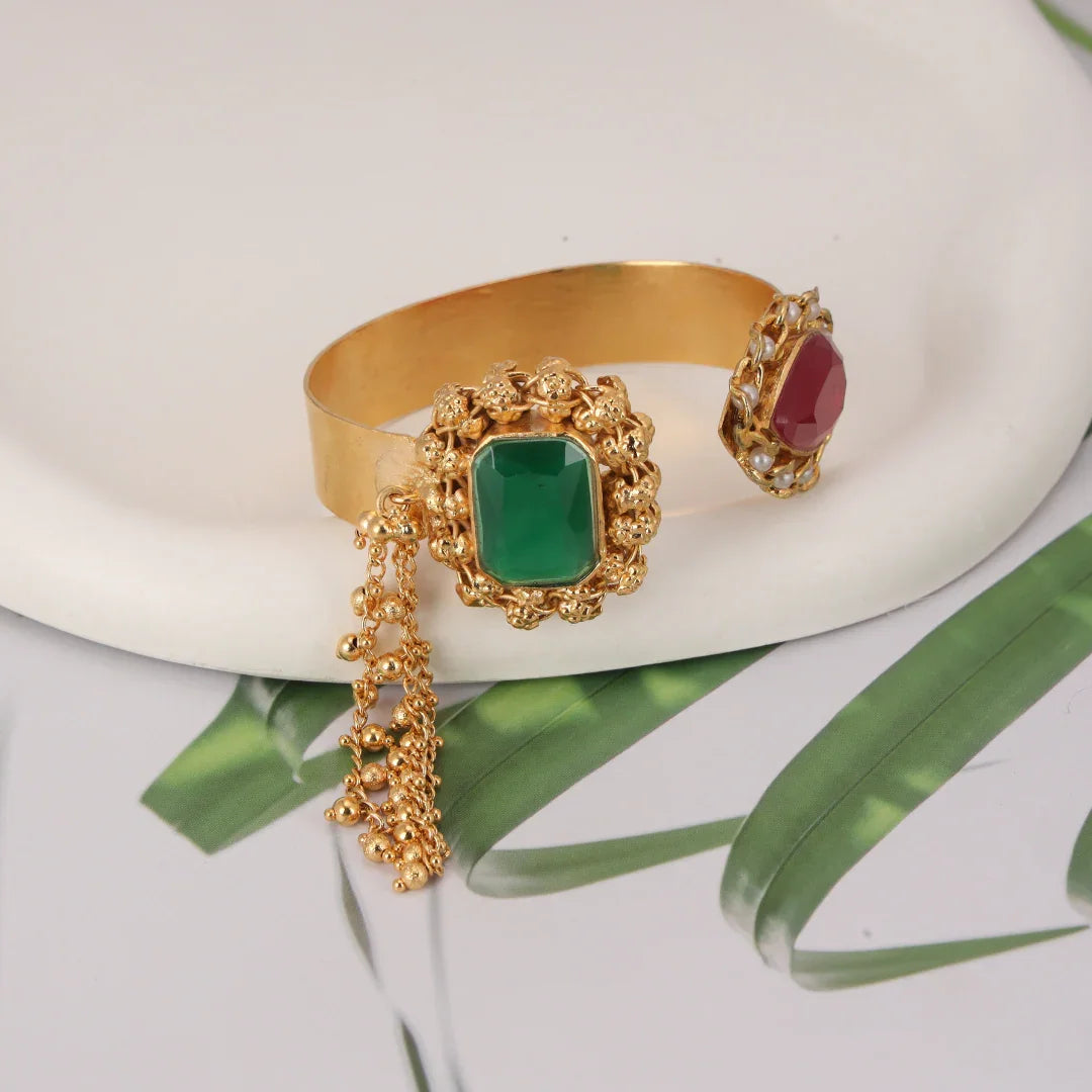 EMERALD CRIMSON ELEGANCE HANDCRAFTED BRACELET