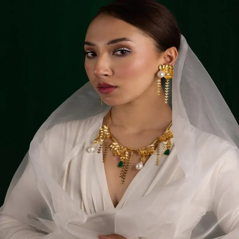 Forest Flower Gold Neckpiece