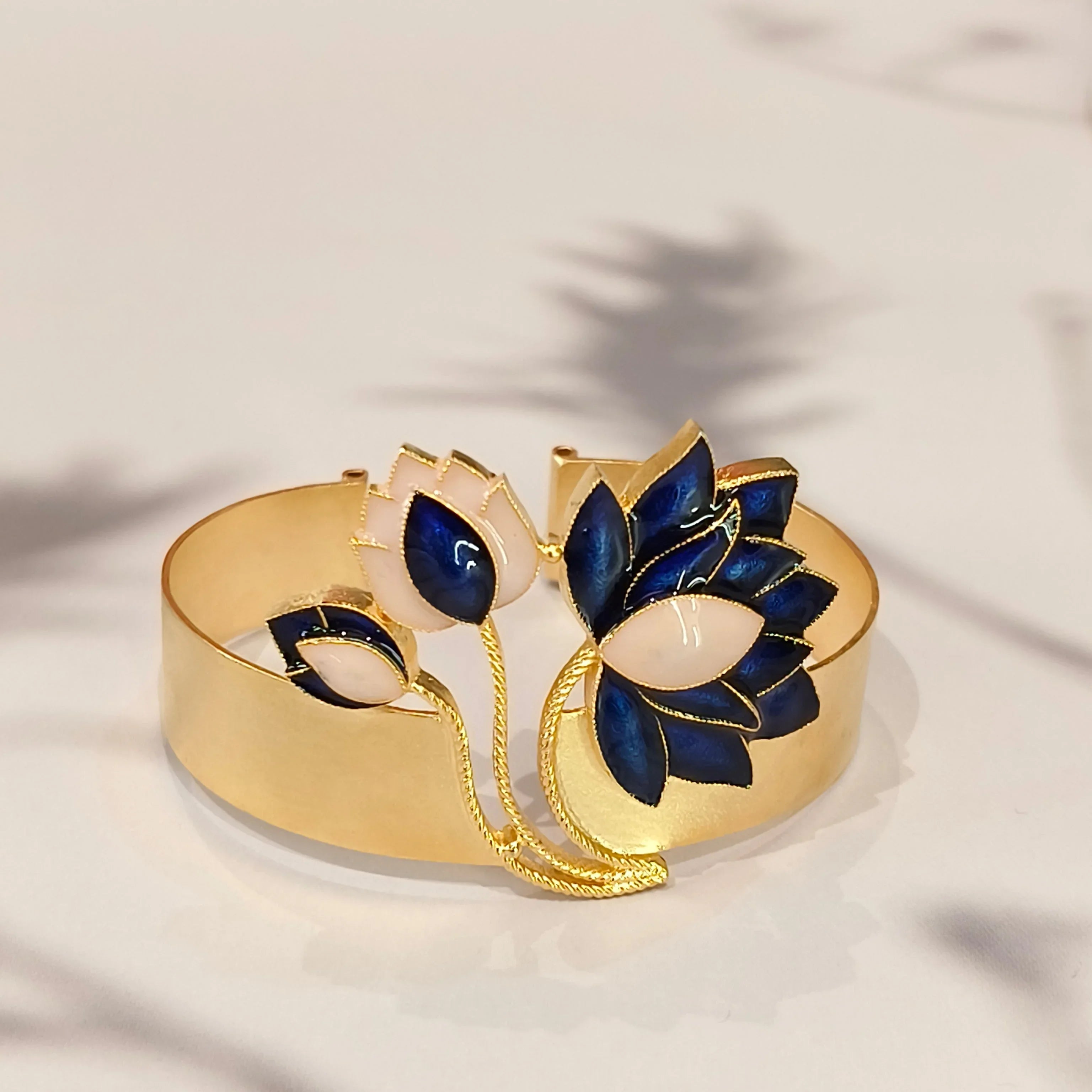 Midnight Blue Blume Bracelet