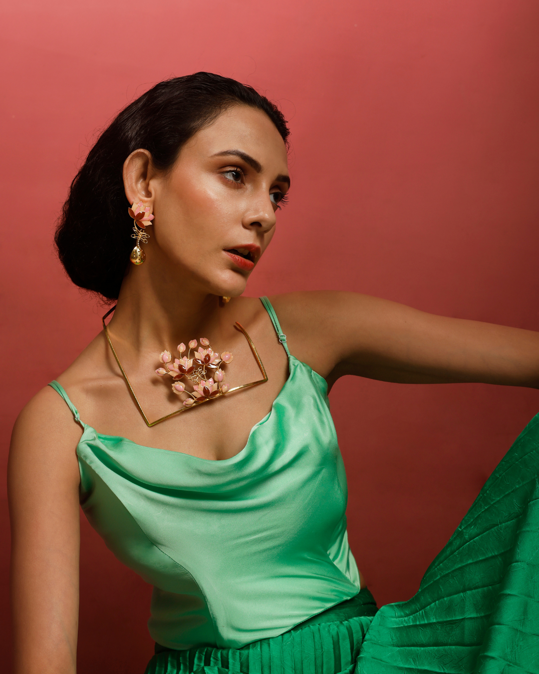 Statera Blume Enameled Earrings