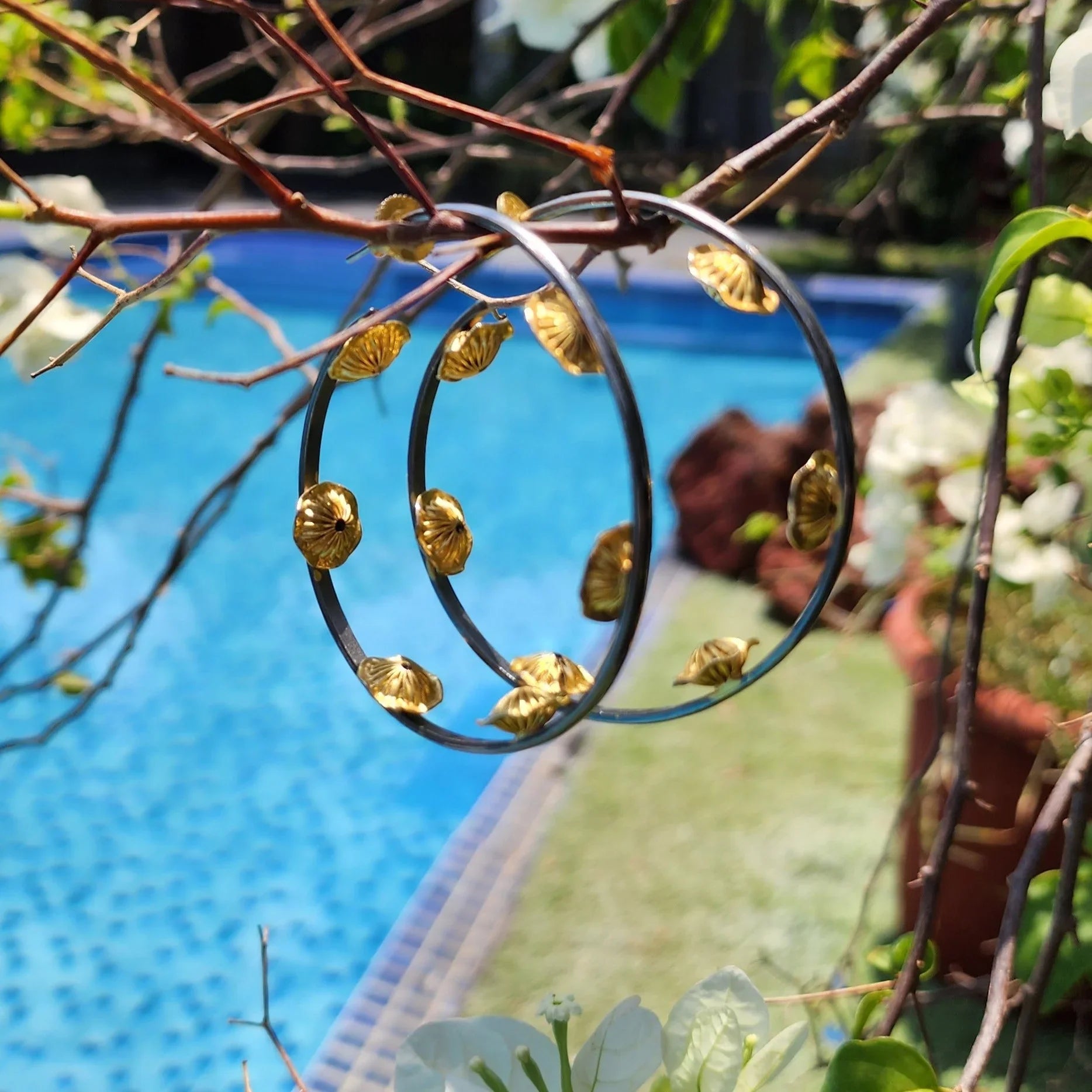 SERENITY BLACK AND GOLD HOOP EARRINGS