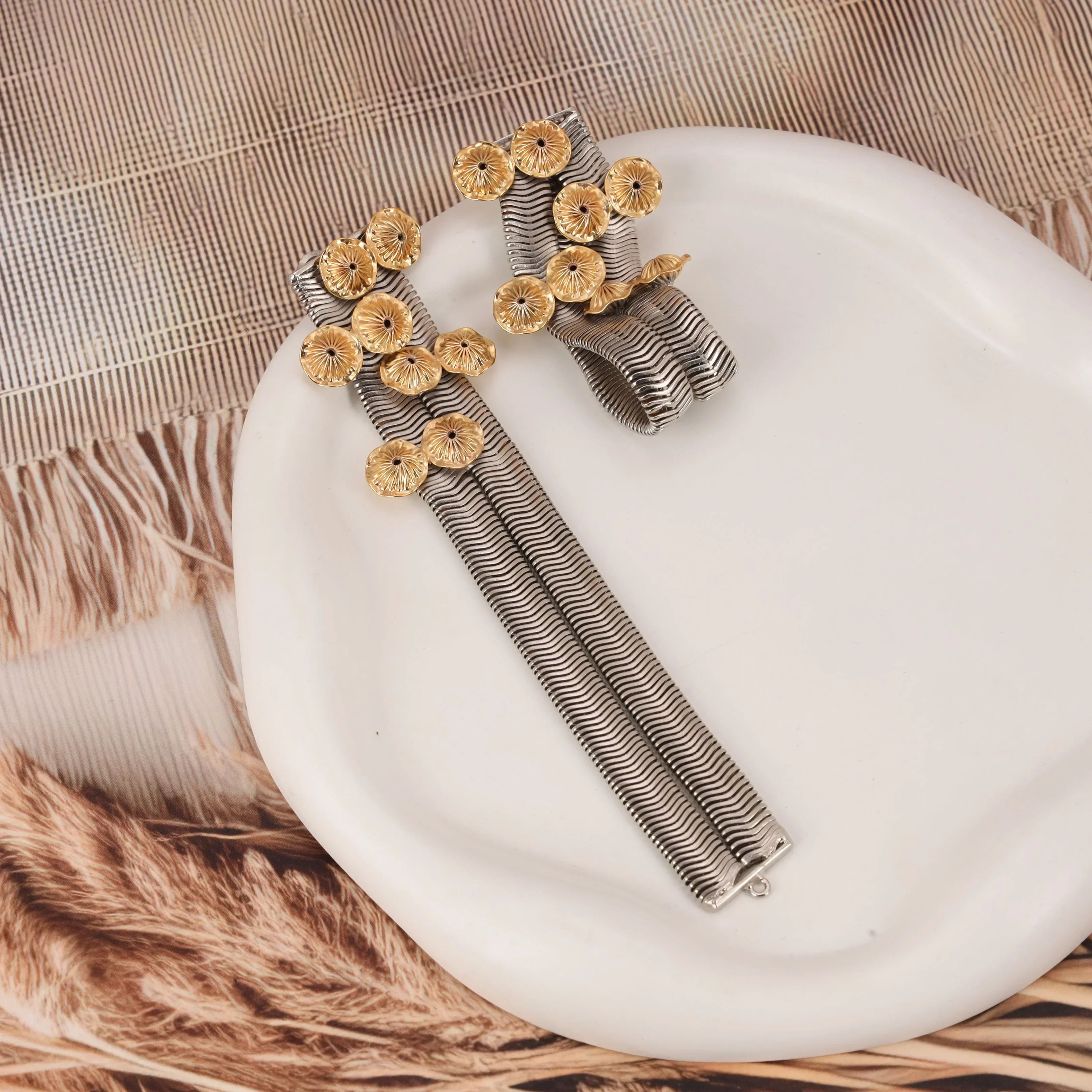 PARADISE DEW SILVER EARRINGS