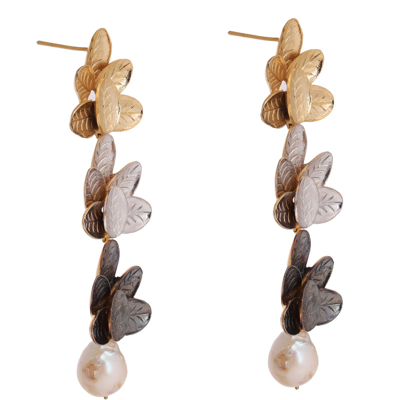 Three leaf Pearl Earring