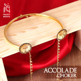 Apropos accolade Choker