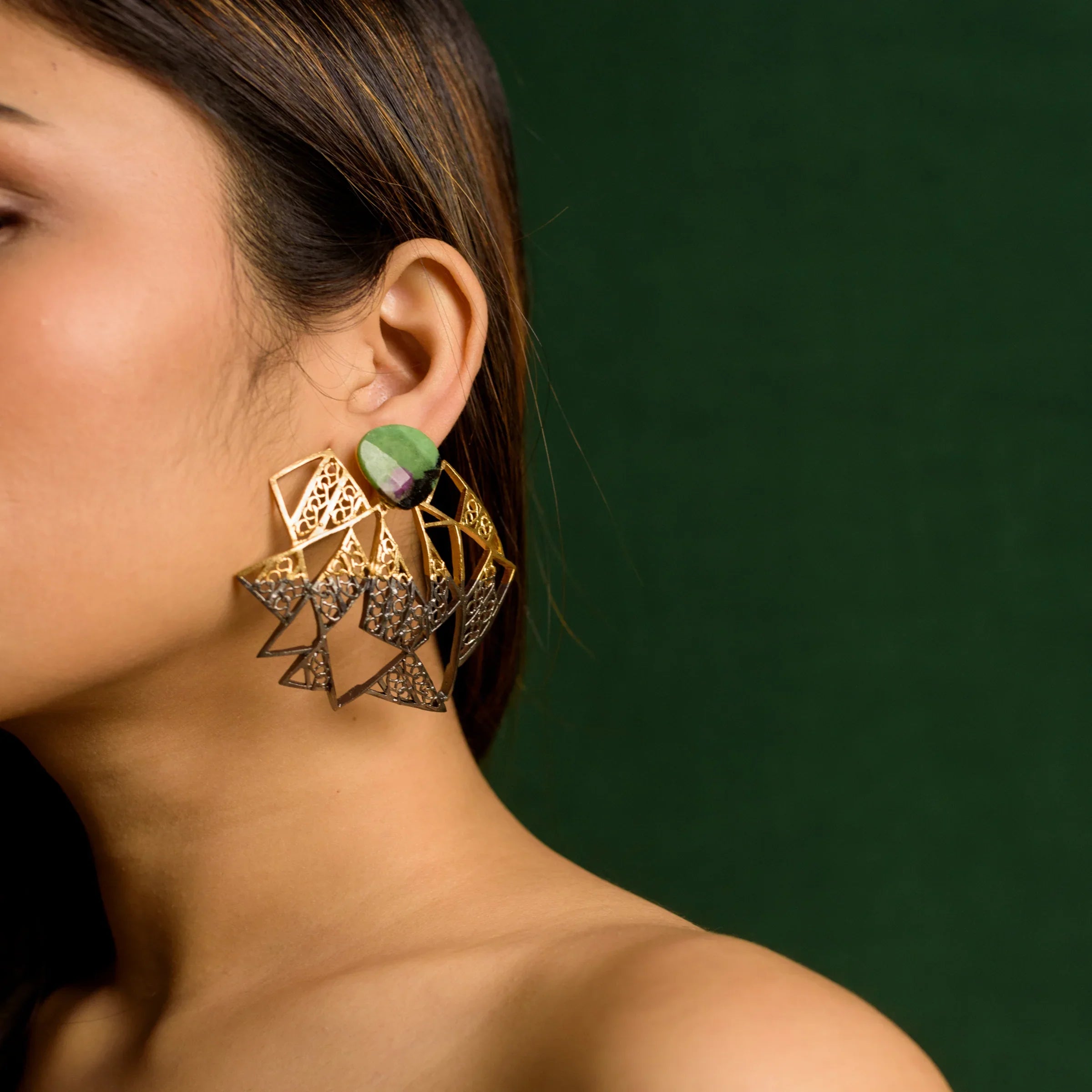 TITILATING TRIANGLE  EARRINGS