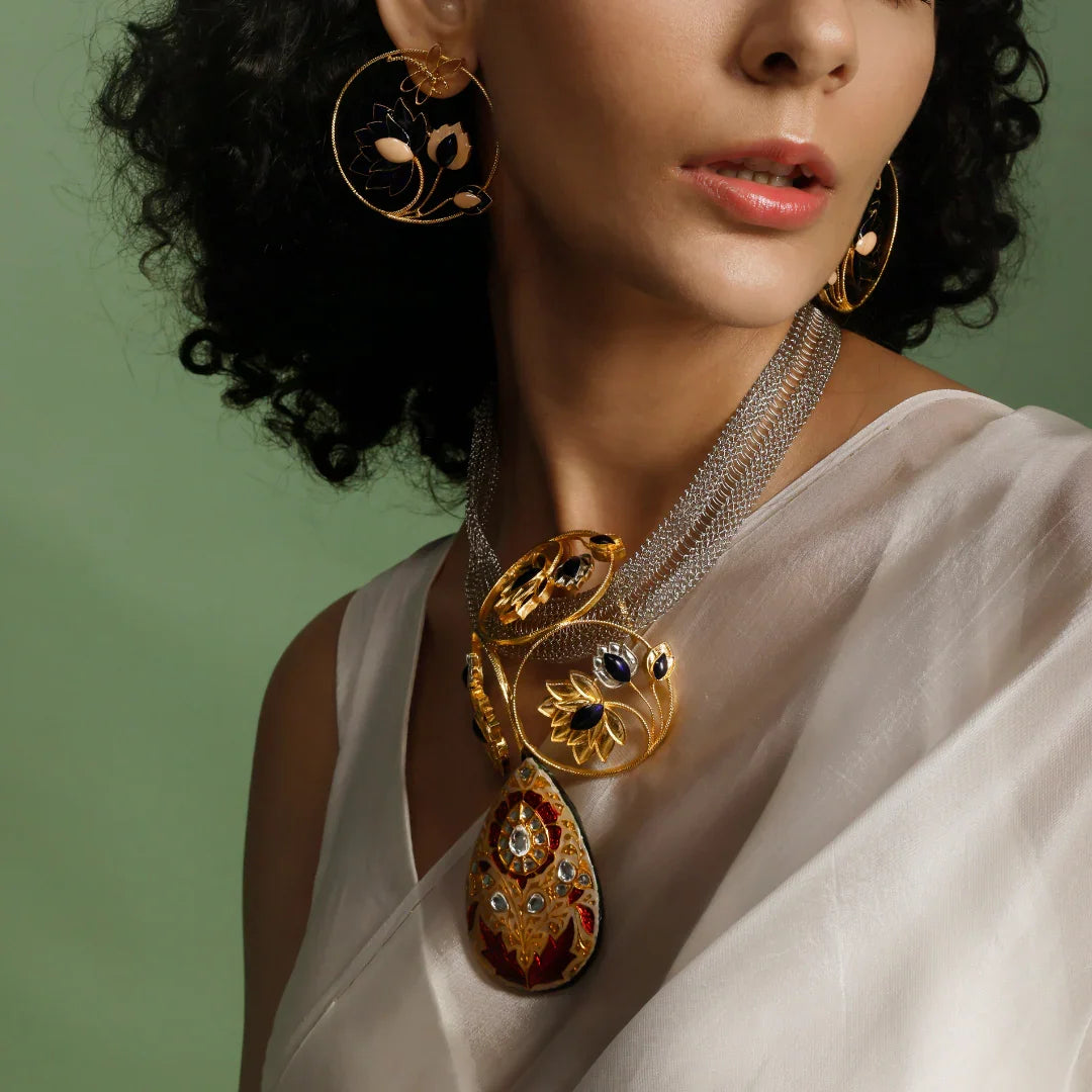 Drop Dead Dreamy Necklace
